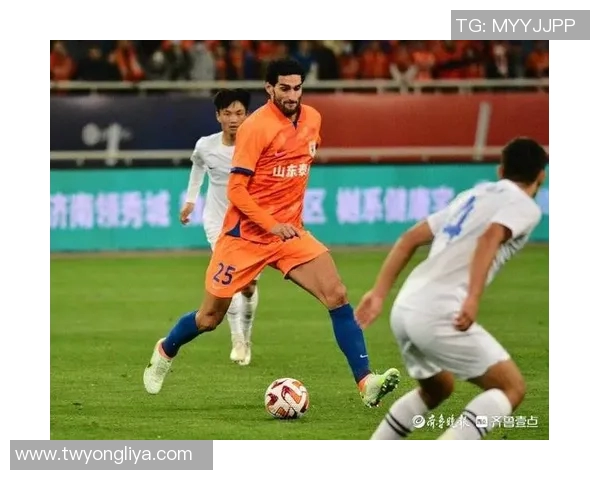 费莱尼精彩进球助力山东泰山赢得关键胜利展现强大实力