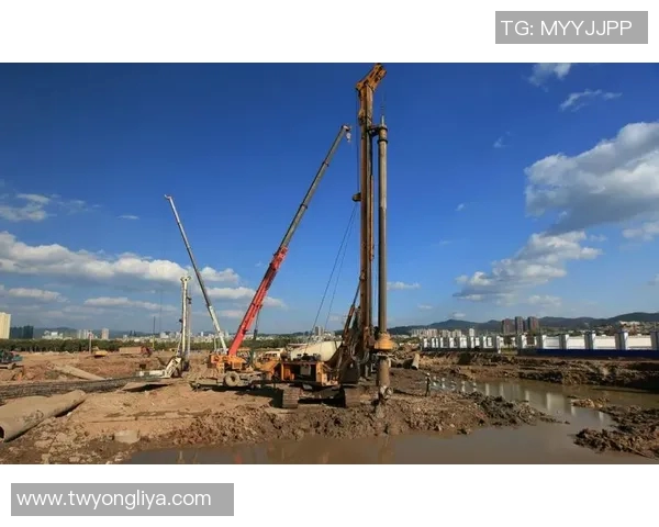 跨越历史的发展步步踏实